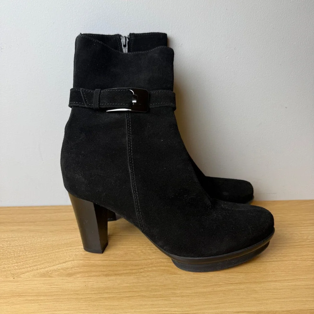 La Canadienne Suede Ankle Boots Women 8.5 Black Platform Buckle Quiet Luxury